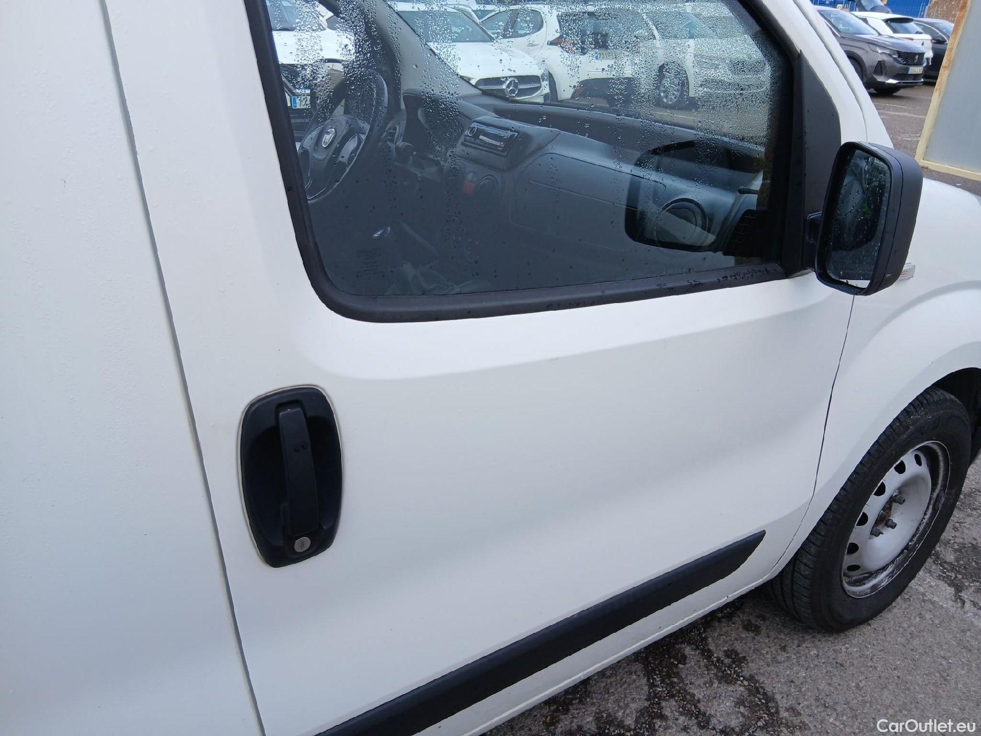  Fiat  Fiorino FIAT  / 2016 / 4P / furgón derivado de turismo Cargo SX N1 1.3 MJet 70 kW (95 CV) #21