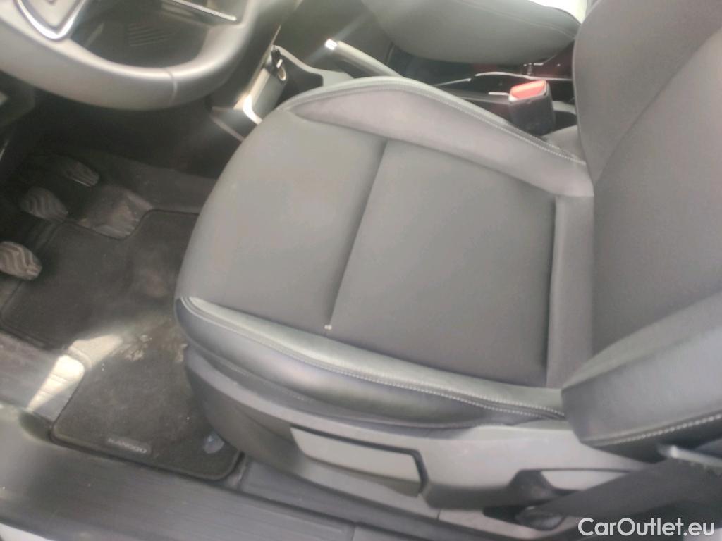  Renault  Kangoo RENAULT  Furgón 1.5 Blue dCi 95 CV #17