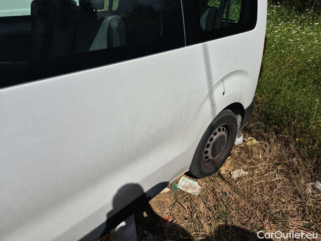  Citroen  Jumpy CITROEN  / 2016 / 4P / combi Talla M BlueHDi 88KW (120CV) 6v Confort #18