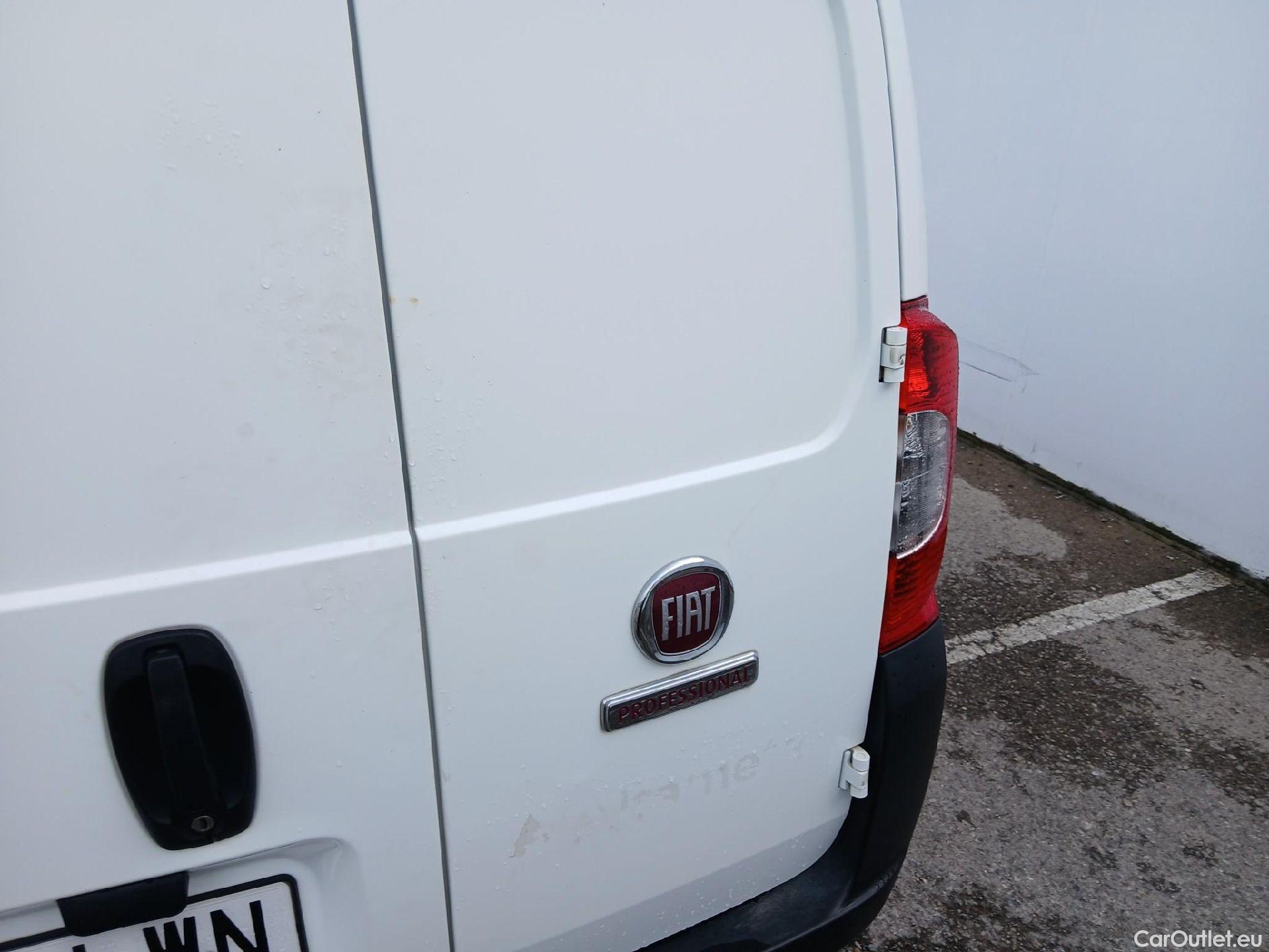  Fiat  Fiorino FIAT  / 2016 / 4P / furgón derivado de turismo Cargo SX N1 1.3 MJet 70 kW (95 CV) #16