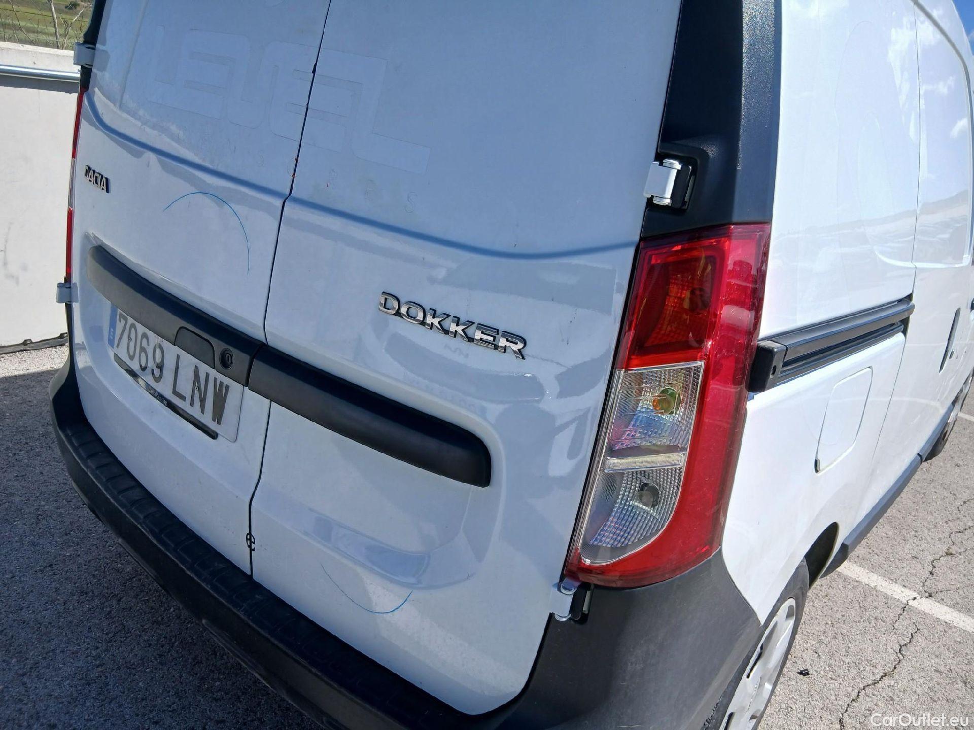  Dacia  Dokker DACIA  / 2013 / 4P / furgón derivado de turismo Van Essential Blue dCi 70kW (95CV) #51