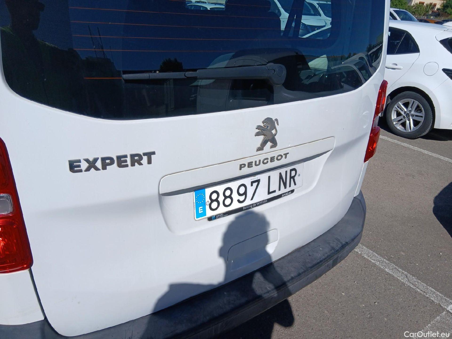  Peugeot  Expert PEUGEOT  / 2016 / 4P / combi Combi BlueHDi 120 S&S Standard #13