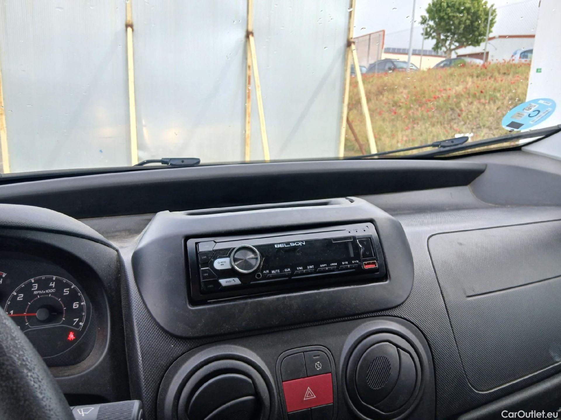  Fiat  Fiorino FIAT  / 2016 / 4P / furgón derivado de turismo Cargo SX N1 1.3 MJet 70 kW (95 CV) #1