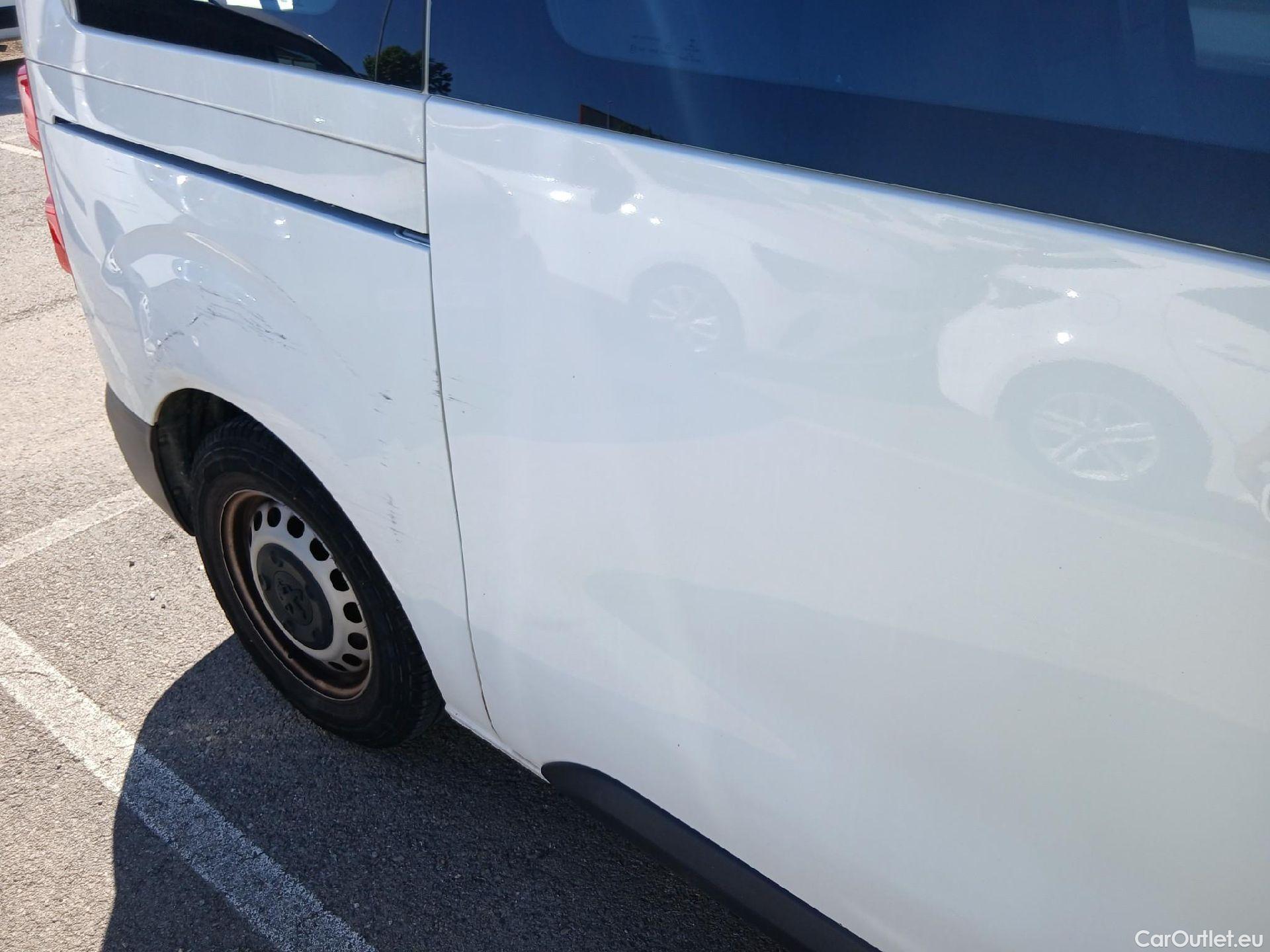  Peugeot  Expert PEUGEOT  / 2016 / 4P / combi Combi BlueHDi 120 S&S Standard #19