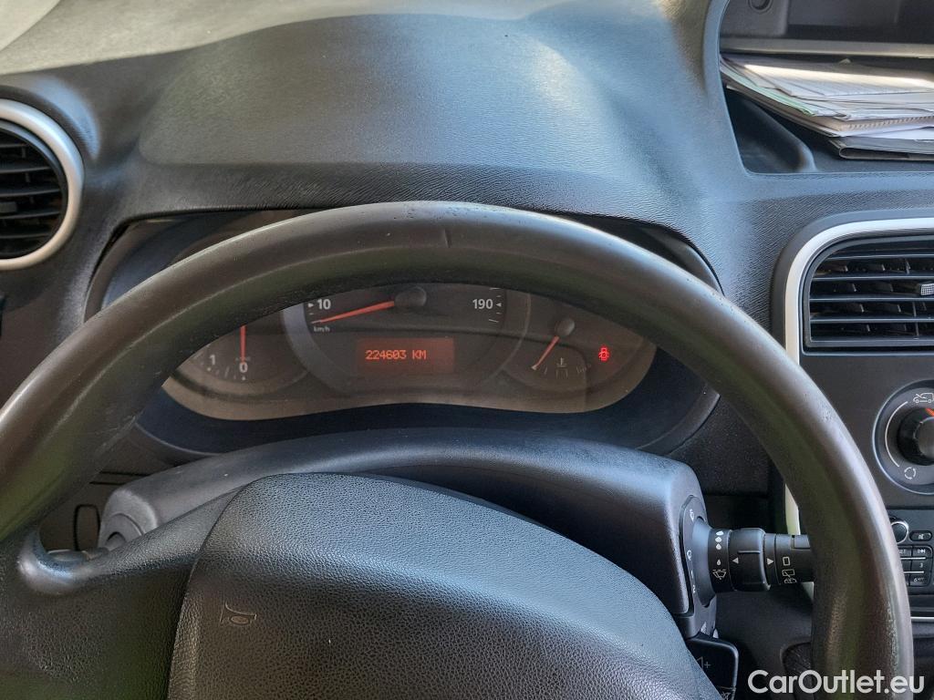  Renault  Kangoo RENAULT  Combi / 2013 / 4P / combi Profesional N1 Energy dCi 55kW (75CV) #48