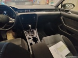  Volkswagen  Passat VW  Variant 2.0 TDI SCR DSG Business 5d 110kW #3