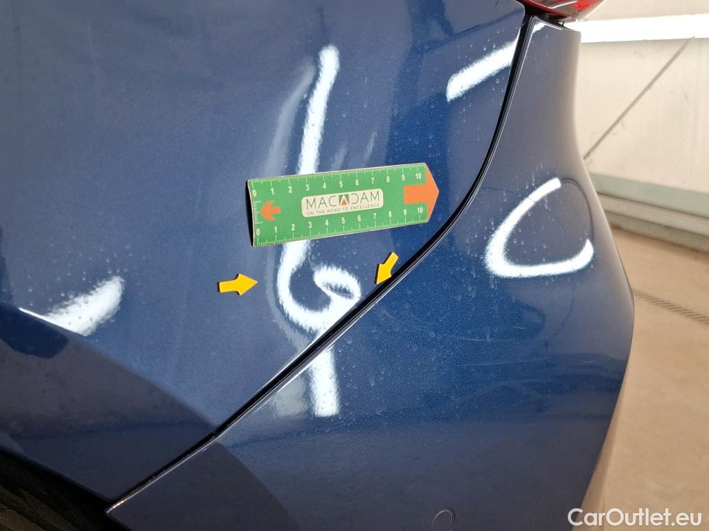  Bmw  Serie 1 BMW Série 1 / 2019 / 5P / Berline 1.5 116D DKG7 Business Design #3