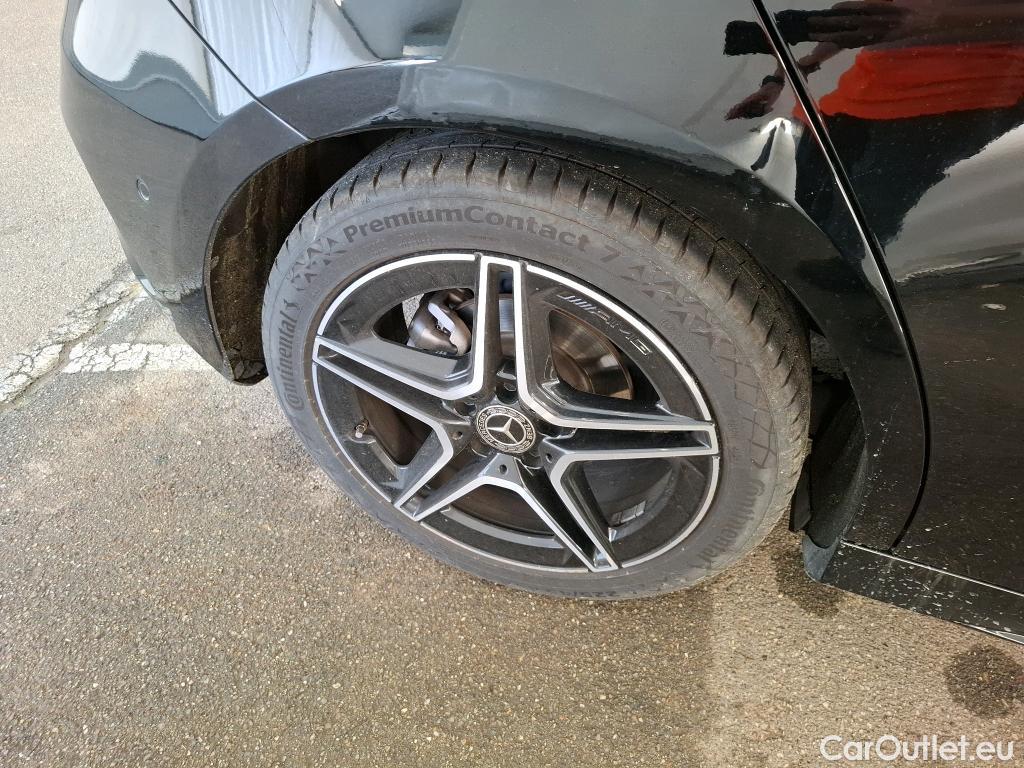  Mercedes  A-Klasse MERCEDES-BENZ Classe A Compact / 2022 / 5P / Berline A 200 d AMG Line 8G-DCT #38