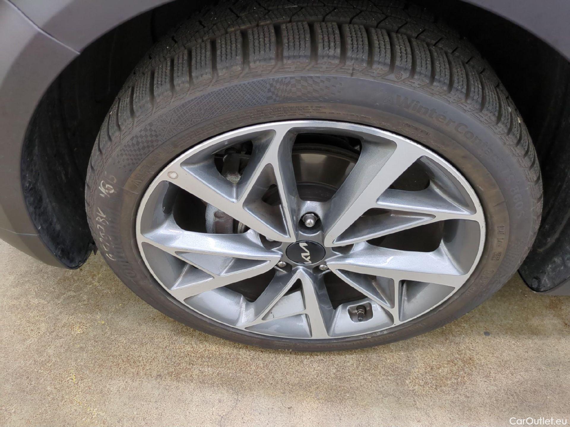  KIA  Niro  Lounge Plug-in Hybrid 1.6 140CV BVA6 E6d #4