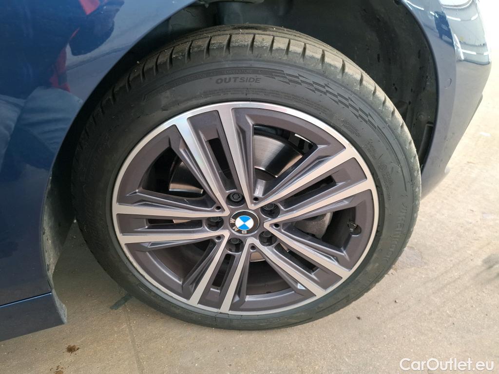  Bmw  Serie 1 BMW Série 1 / 2019 / 5P / Berline 1.5 116D DKG7 Business Design #19