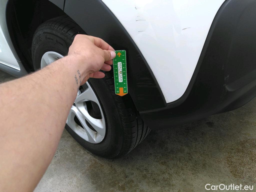  Citroen  C3  Société Feel 1.5 BlueHDI 100CV BVM6 E6d #34