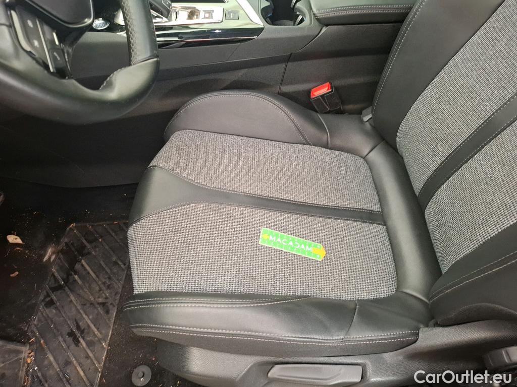 Peugeot  5008  Allure Business 1.5 HDi 130CV BVA8 E6dT #45
