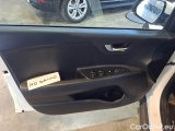  KIA  STONIC KIA  / 2017 / 5P / SUV 1.2 DPI STYLE #83