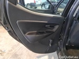  Lancia  Ypsilon LANCIA  ECOCHIC / 2015 / 5P / BERLINA 1.0 70CV FIREFLY HYBRID SeS GOLD #87