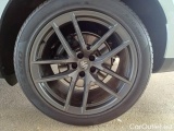  Porsche  Macan PORSCHE  / 2021 / 5P / SUV 2.0 T #20