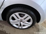  Renault  Clio RENAULT  / 2019 / 5P / BERLINA 1.6 HYBRID E-TECH 103KW INTENS #18