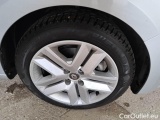  Renault  Clio RENAULT  / 2019 / 5P / BERLINA 1.6 HYBRID E-TECH 103KW INTENS #81