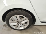  Renault  Clio RENAULT  / 2019 / 5P / BERLINA 1.6 HYBRID E-TECH 103KW ZEN #100