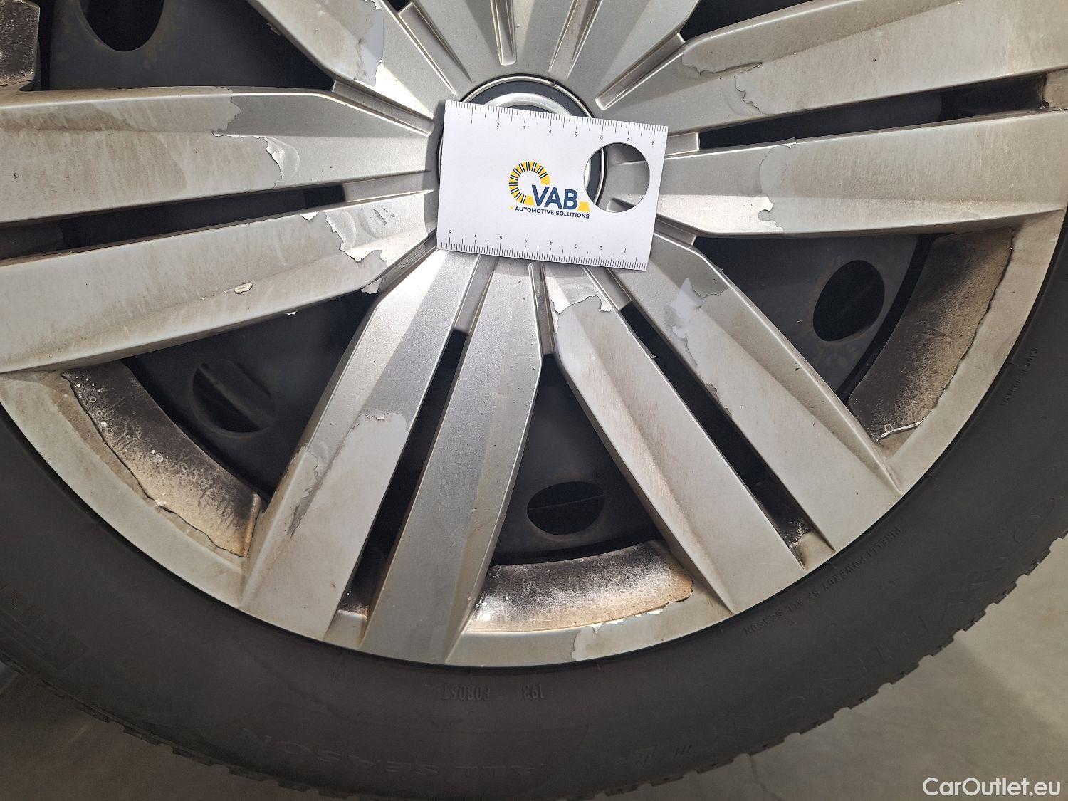  Volkswagen  Touran VW,  '15, Volkswagen  2.0 TDi 85kW Trendline DSG 5d #32