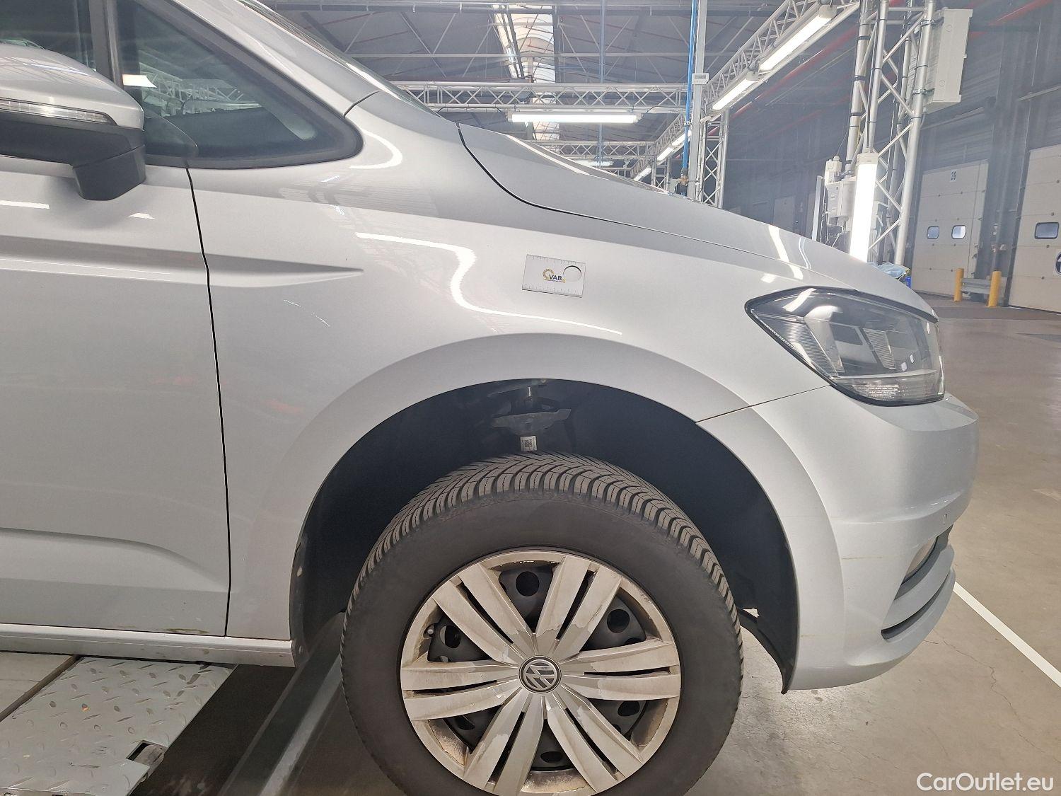  Volkswagen  Touran VW,  '15, Volkswagen  2.0 TDi 85kW Trendline DSG 5d #23