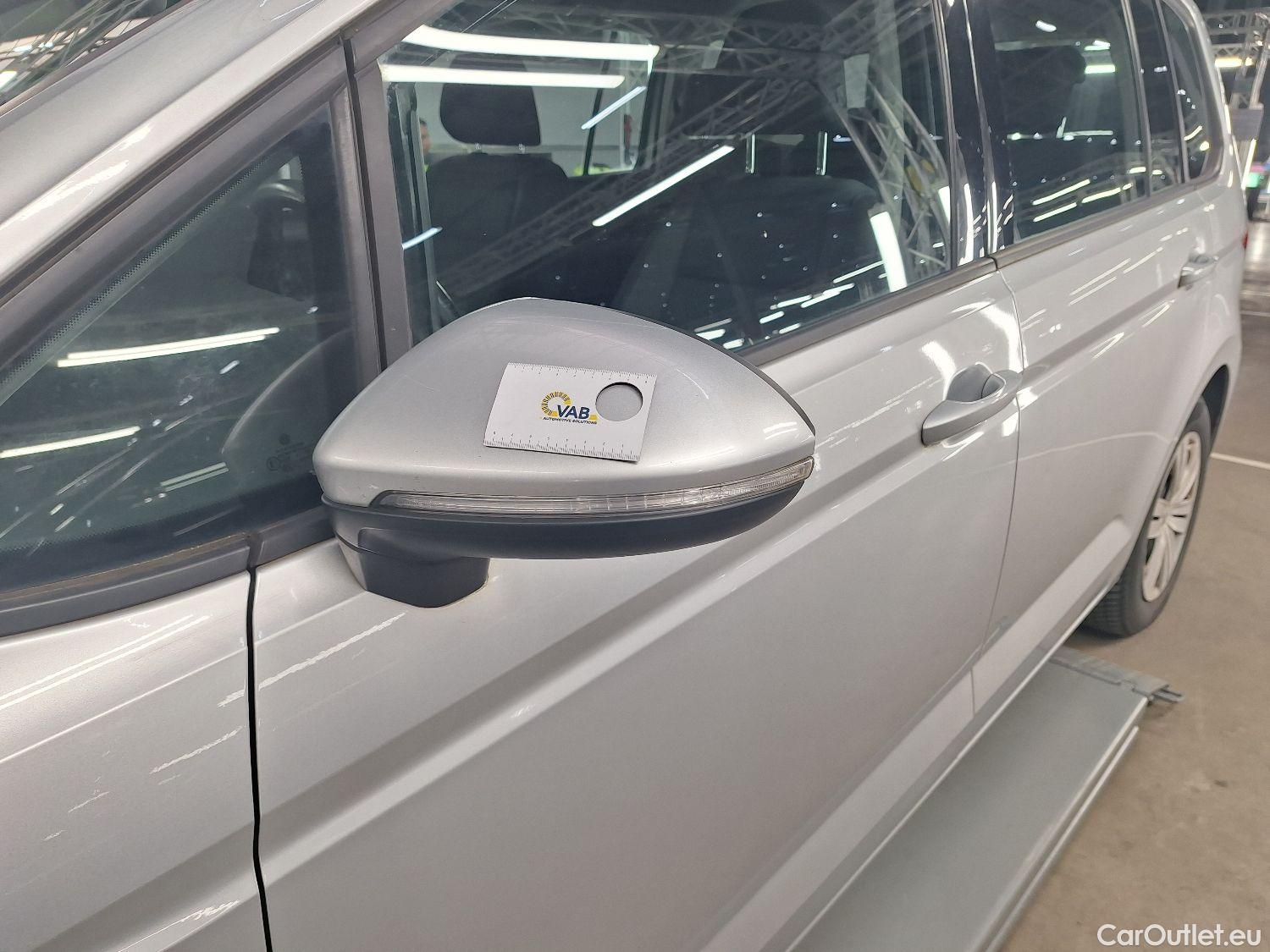  Volkswagen  Touran VW,  '15, Volkswagen  2.0 TDi 85kW Trendline DSG 5d #56