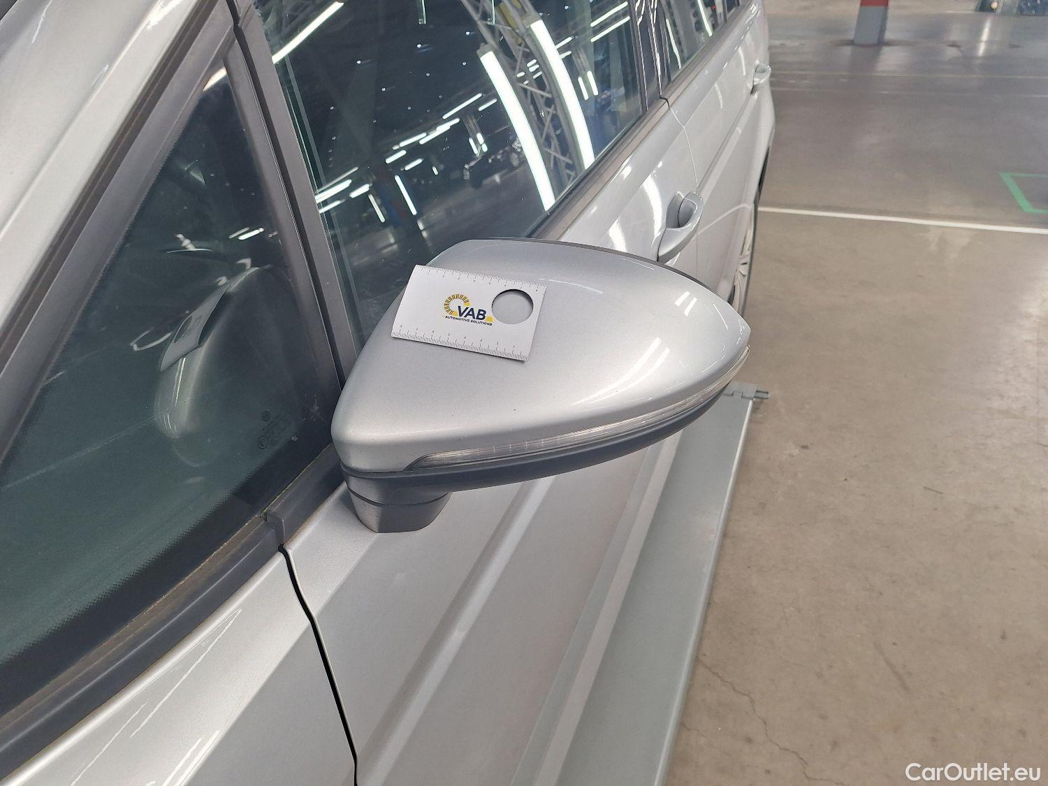  Volkswagen  Touran VW,  '15, Volkswagen  2.0 TDi 85kW Trendline DSG 5d #58