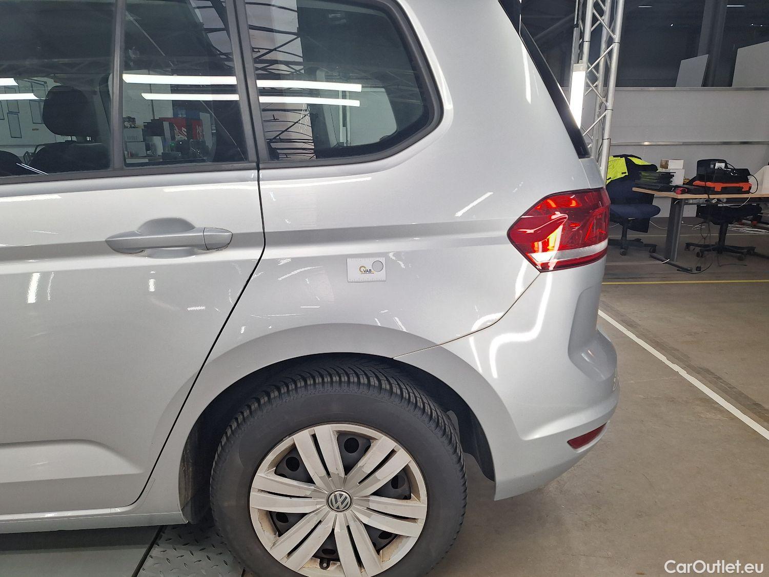  Volkswagen  Touran VW,  '15, Volkswagen  2.0 TDi 85kW Trendline DSG 5d #85