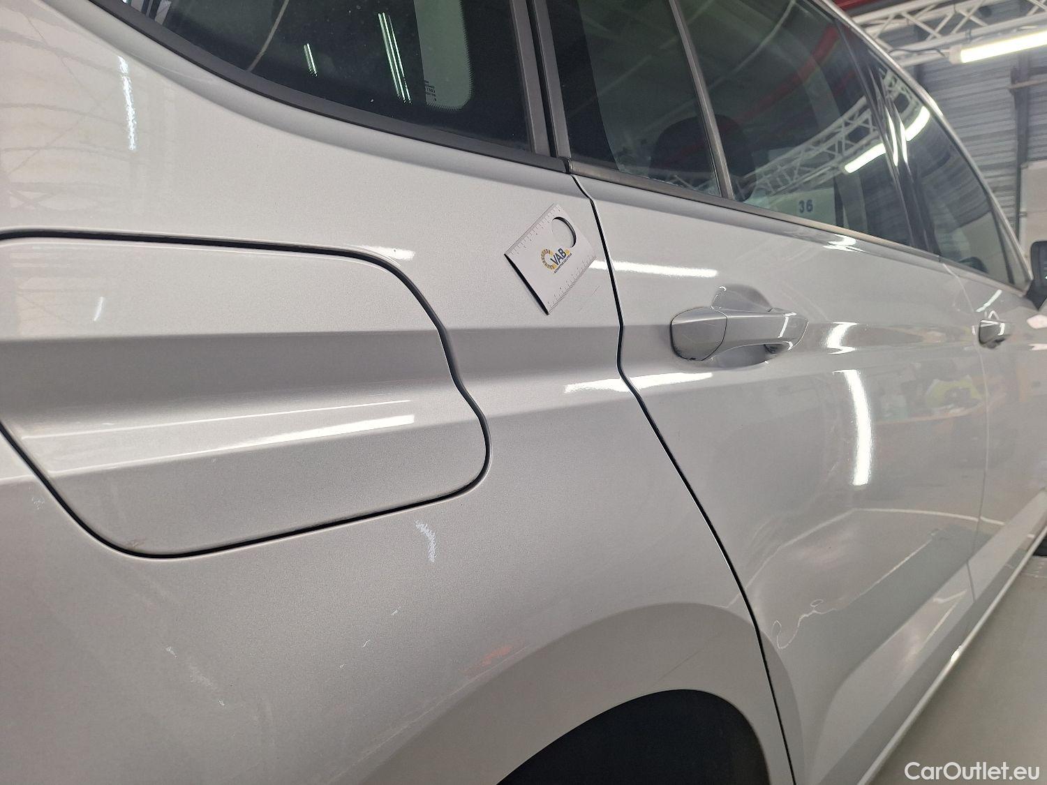  Volkswagen  Touran VW,  '15, Volkswagen  2.0 TDi 85kW Trendline DSG 5d #64