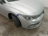  Volkswagen  Golf  VOLKSWAGEN VIII VARIANT DIESEL 2.0 SCR 110 TDi Life DSG 5d #22