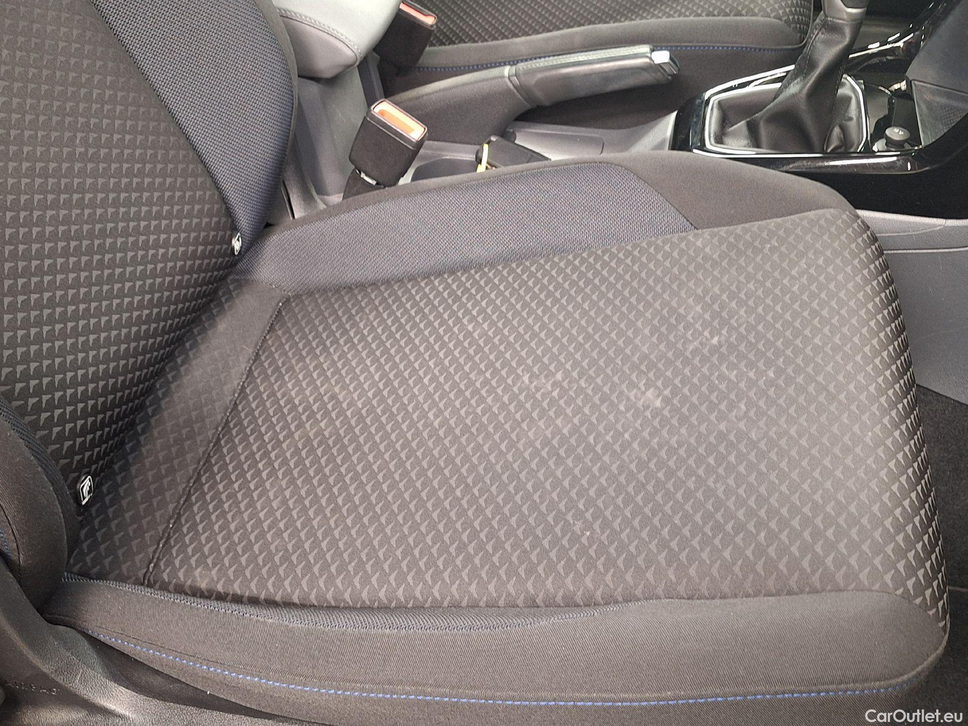  Volkswagen  T-CROSS VW,  '18, Volkswagen  1.0 TSI 70kW United 5d #16