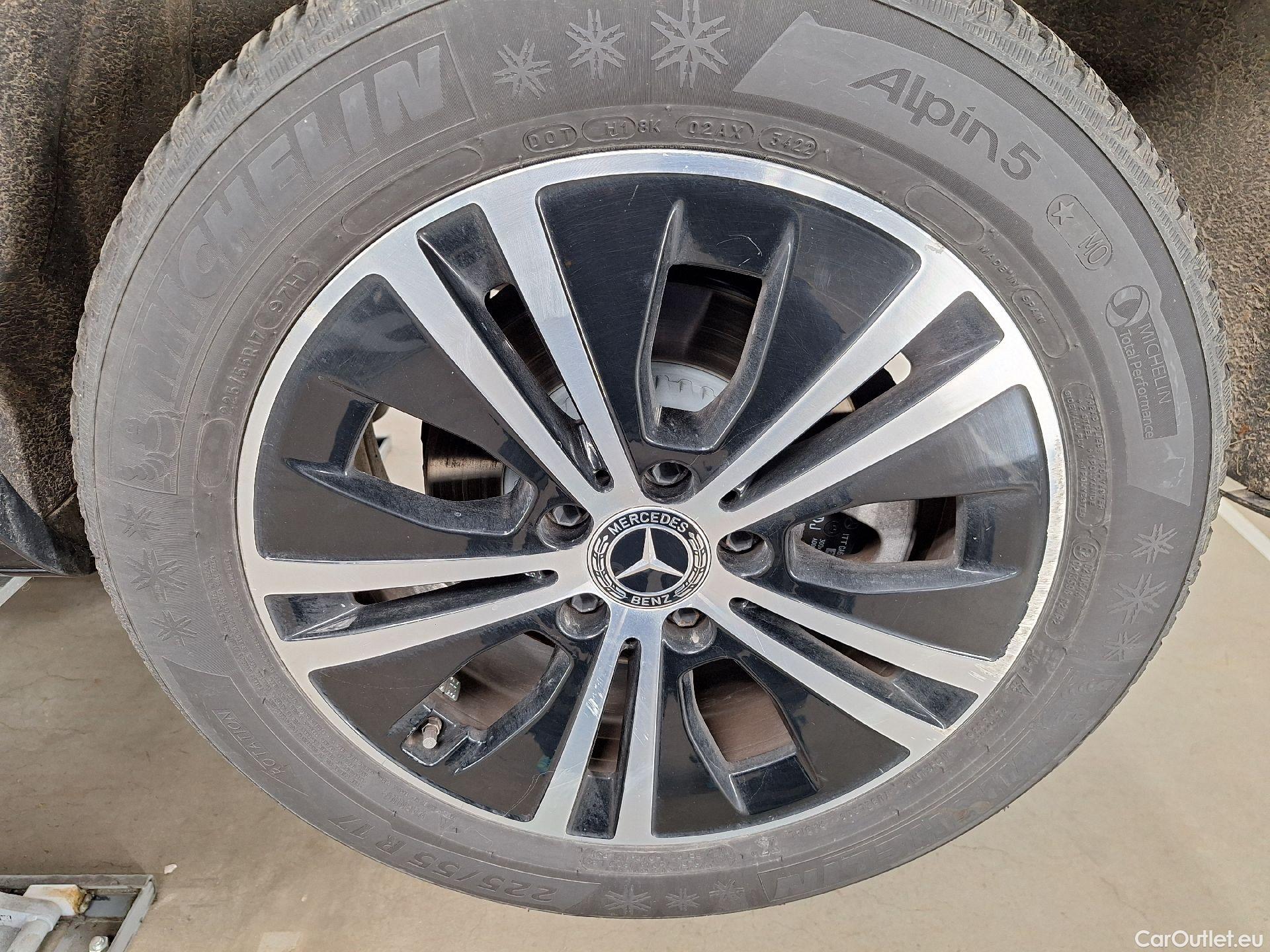  Mercedes  E-Klasse Mercedes, E-Class Break FL'20, Mercedes-Benz  Break E 200d Business Solut #28
