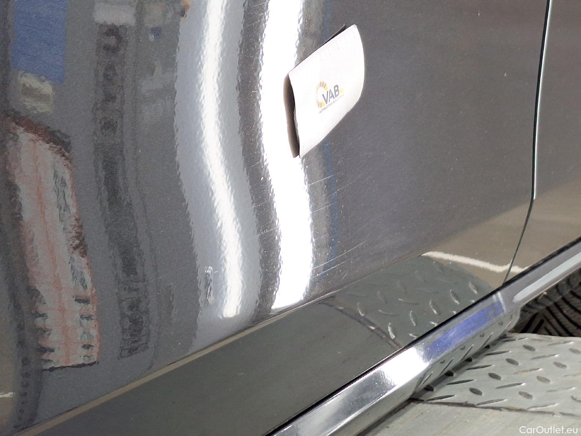 Mercedes  E-Klasse Mercedes, E-Class Break FL'20, Mercedes-Benz  Break E 200d Business Solut #37