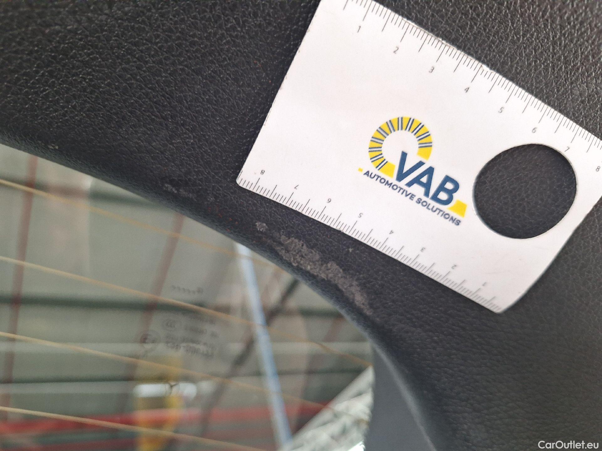  Mercedes  GLA Mercedes,  '20 PHEV, Mercedes-Benz   250e Business Solution 5d #23