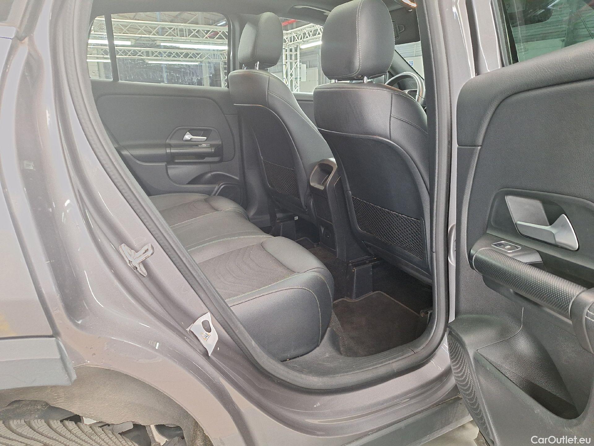  Mercedes  GLA Mercedes,  '20 PHEV, Mercedes-Benz   250e Business Solution 5d #43