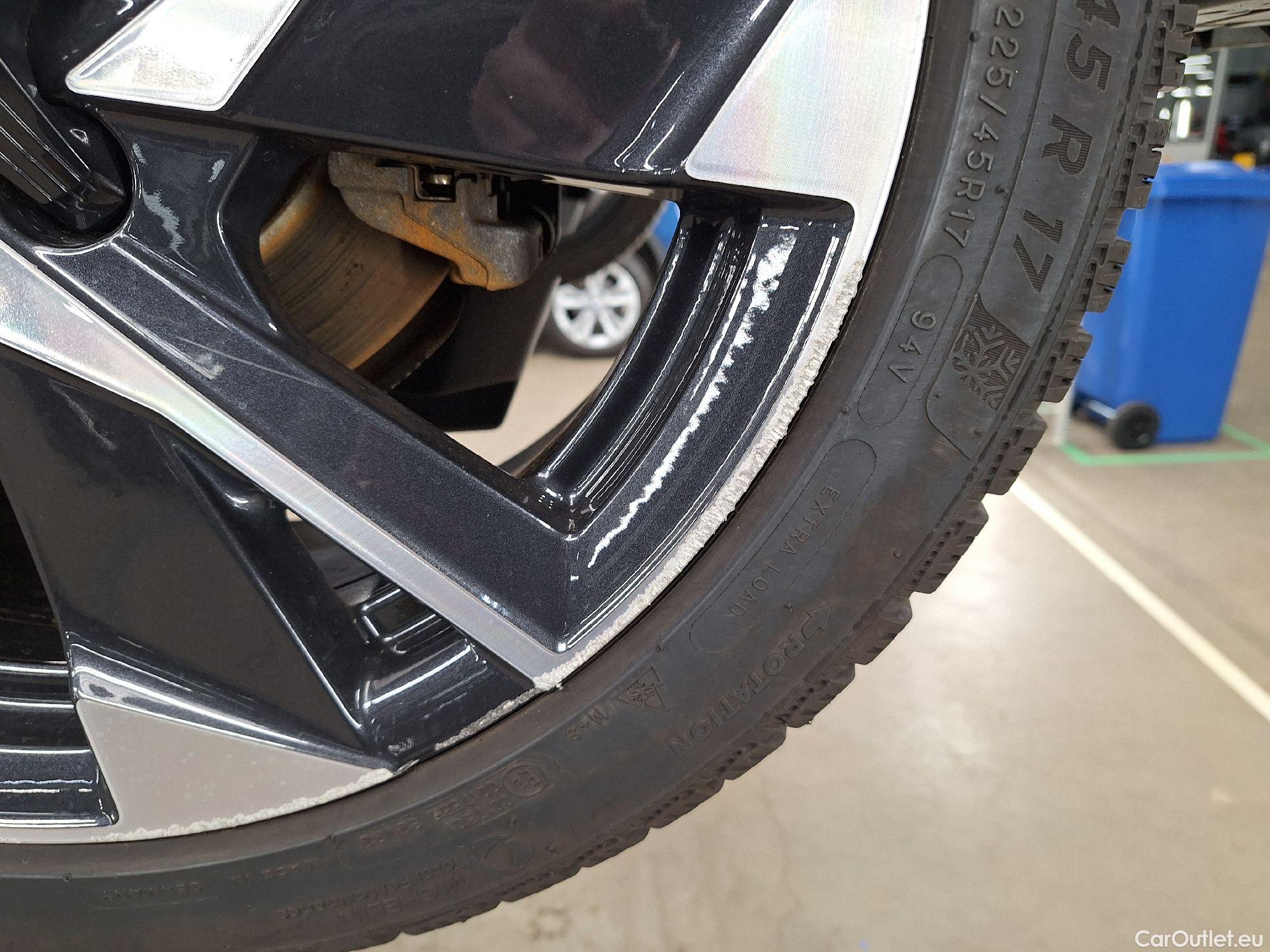  Peugeot  308 Peugeot,  '21, Peugeot  1.5 BlueHDi 130 S&S EAT8 Allure Pack 5 #19
