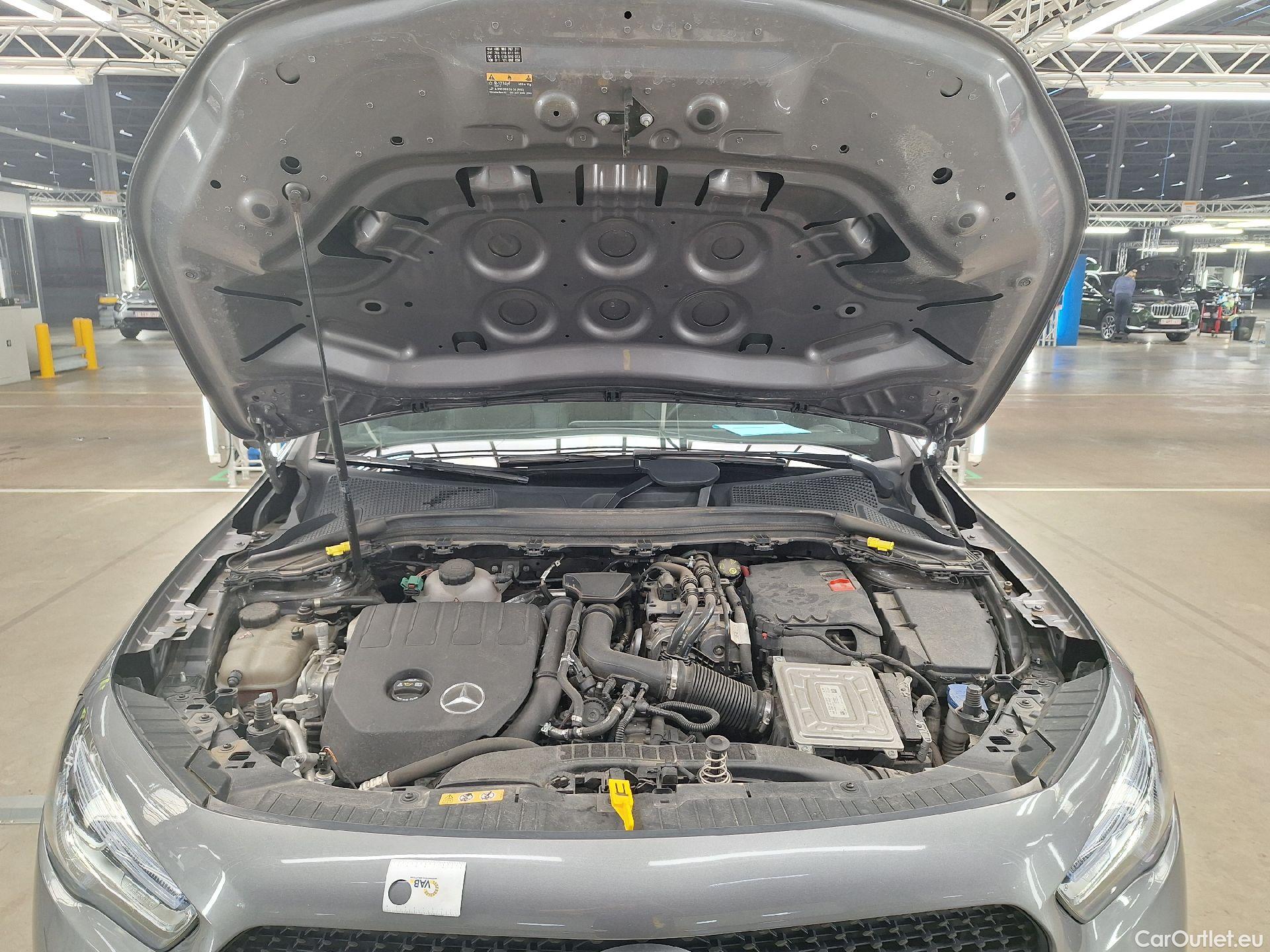  Mercedes  GLA Mercedes,  '20 PHEV, Mercedes-Benz   250e Business Solution 5d #1