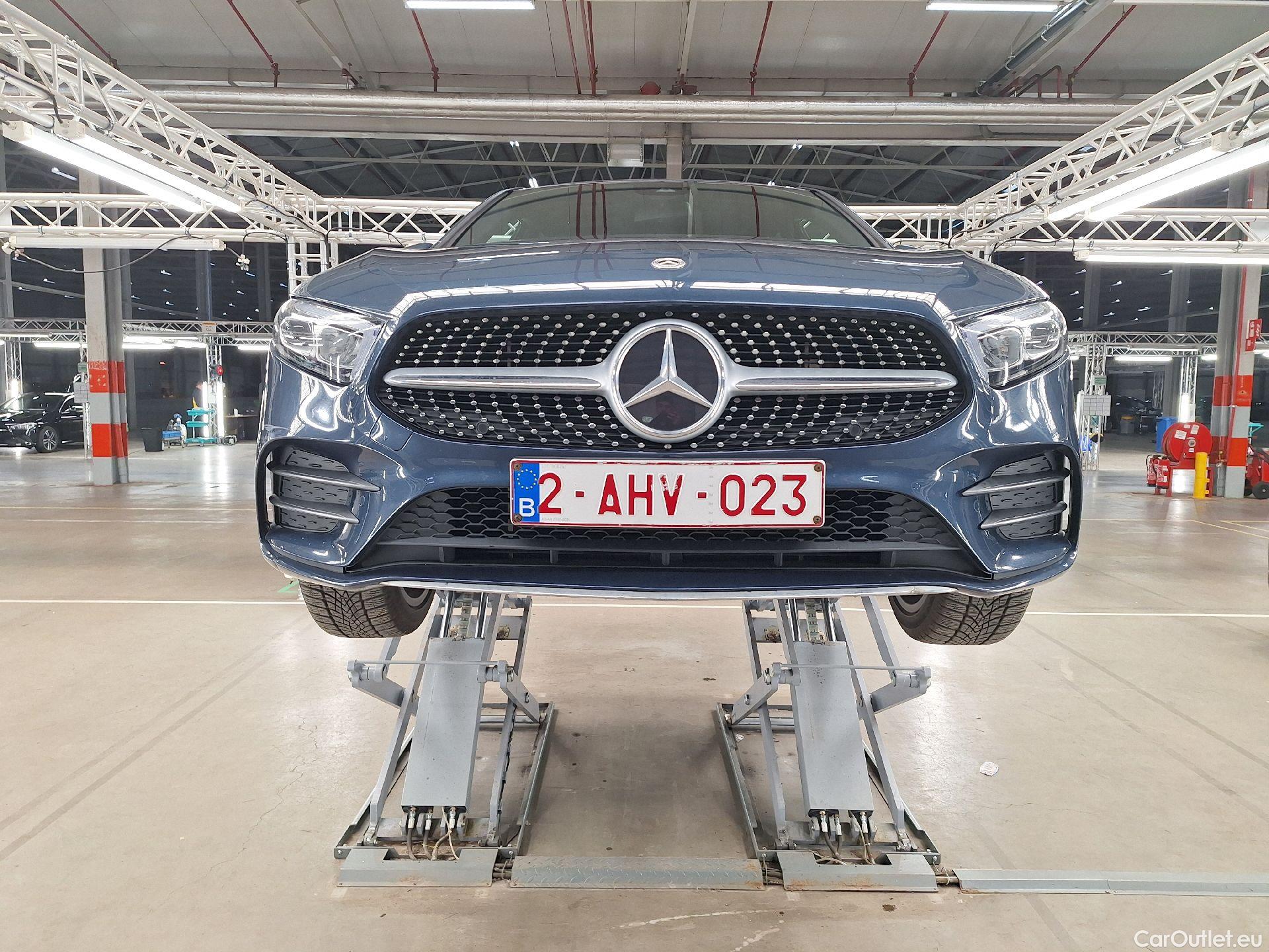  Mercedes  A-Klasse Mercedes, A-Class '18, Mercedes-Benz  A 250 e 5d #28