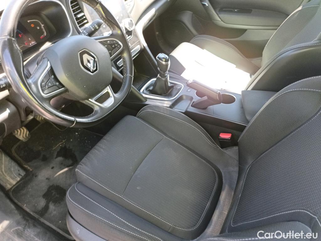  Renault  Megane RENAULT Mégane / 2020 / 5P / familiar S.T. Intens Blue dCi 85 kW (115CV) #16
