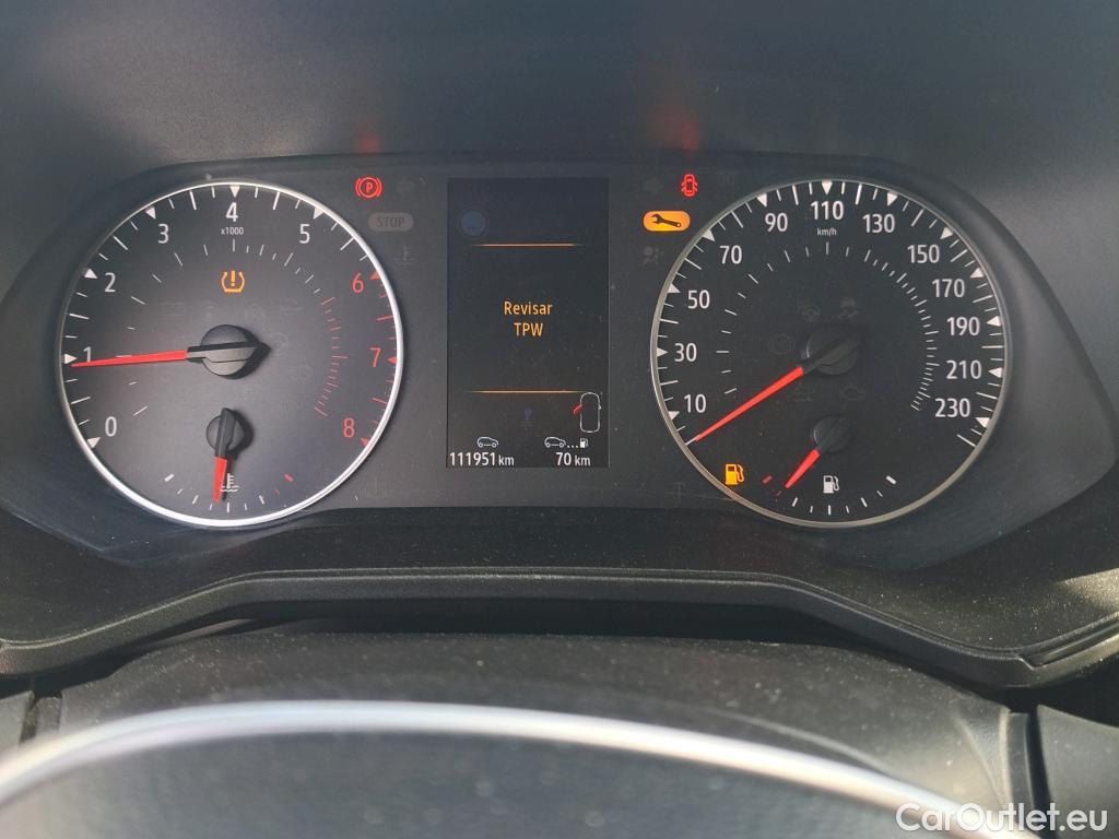 Renault  Clio RENAULT  / 2019 / 5P / berlina con portón Intens TCe 67 kW (91CV) #22