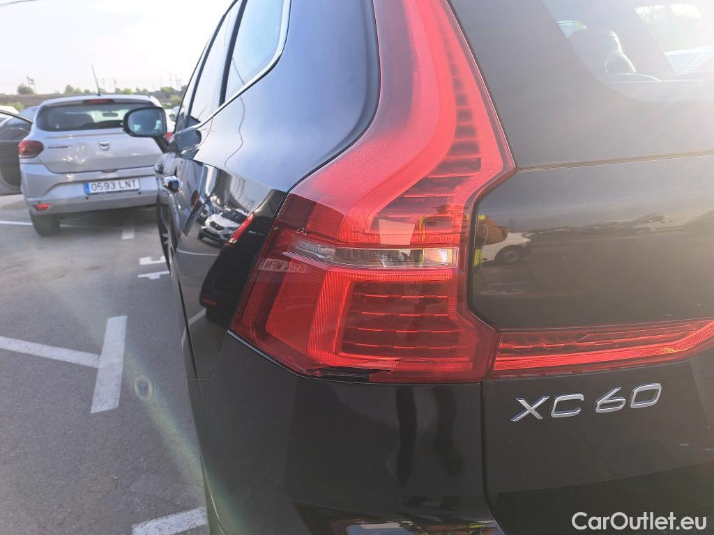  Volvo  XC60 VOLVO  / 2017 / 5P / todoterreno 2.0 T6 AWD Recharge Inscription Exp Auto #3