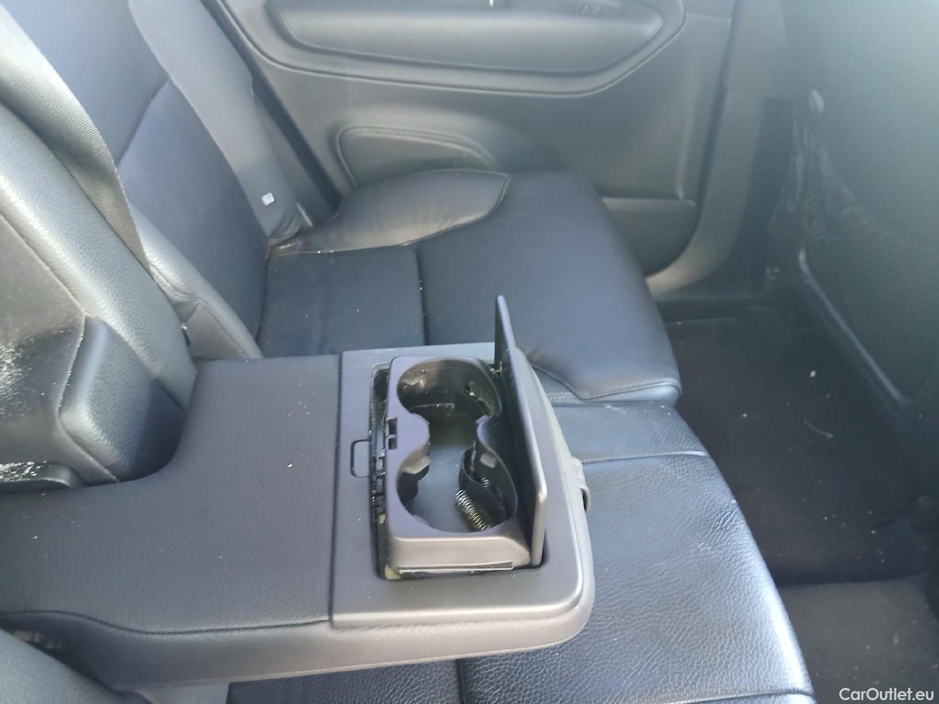  Volvo  XC90 VOLVO  / 2019 / 5P / todoterreno 2.0 B5 D AWD Momentum Pro Auto #24