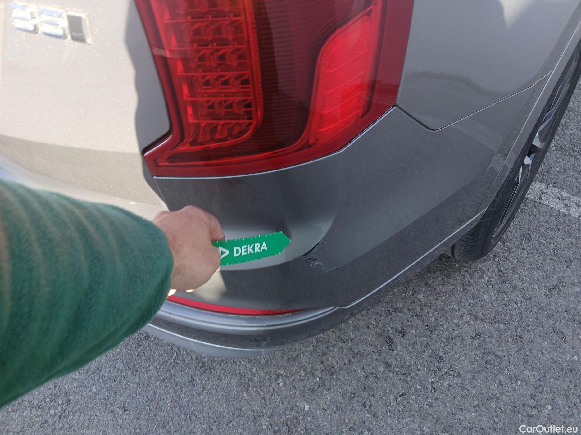  Volvo  XC90 VOLVO  / 2019 / 5P / todoterreno 2.0 B5 D AWD Momentum Pro Auto #13