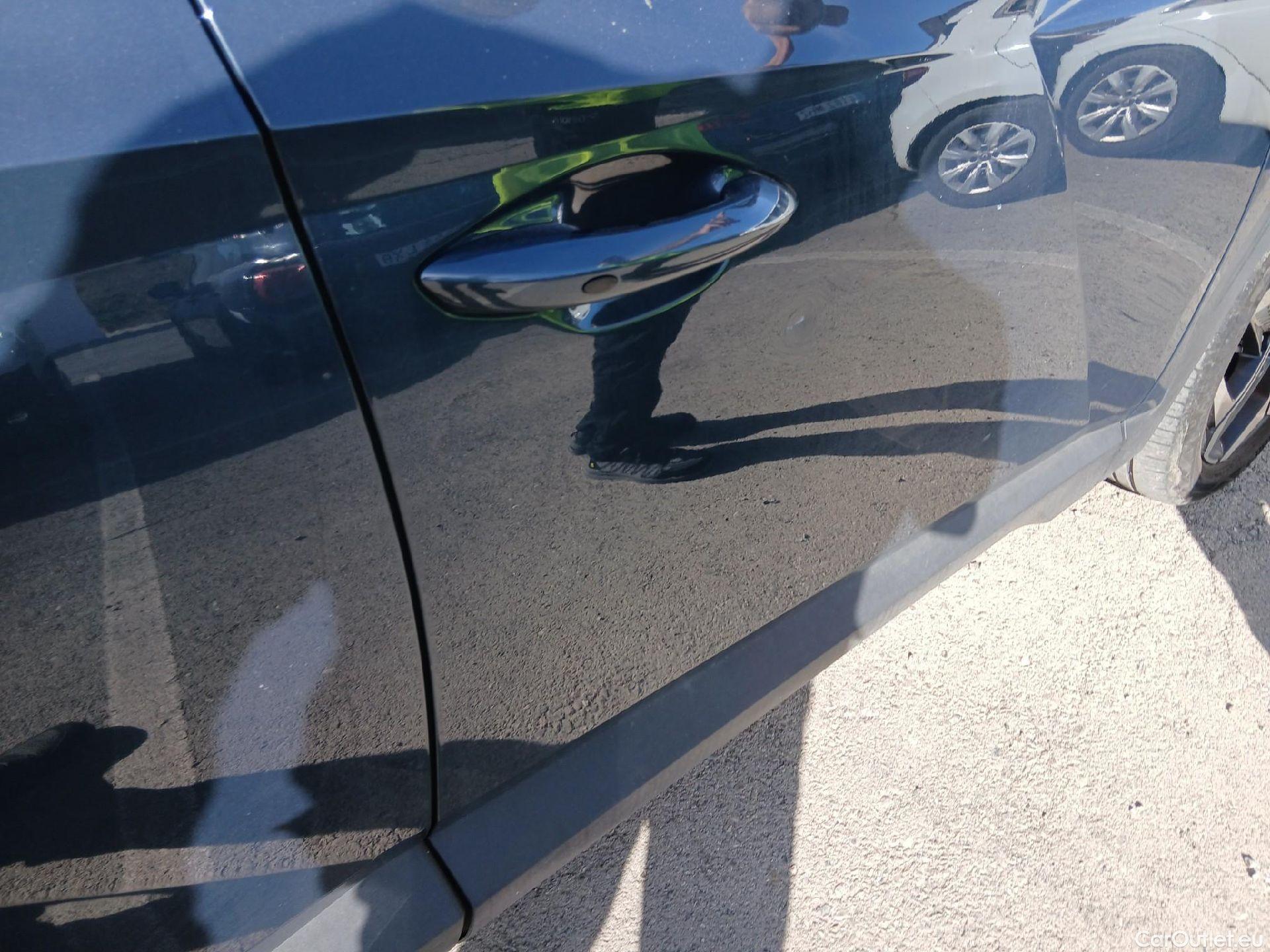  Hyundai  Tucson HYUNDAI  / 2020 / 5P / todoterreno 1.6 TGDI 169kW HEV Tecno Auto 2C #14