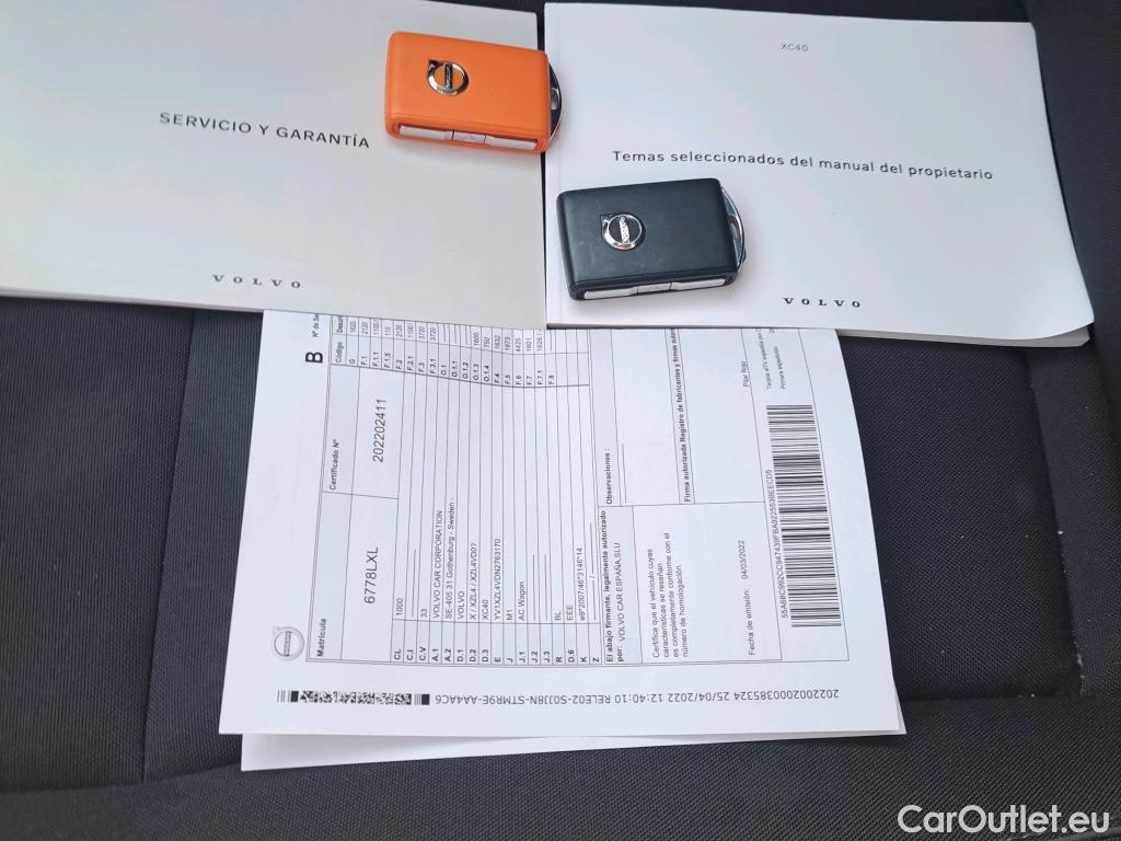  Volvo  XC 40 VOLVO XC40 / 2017 / 5P / todoterreno 1.5 T2 Momentum Pro Auto #9