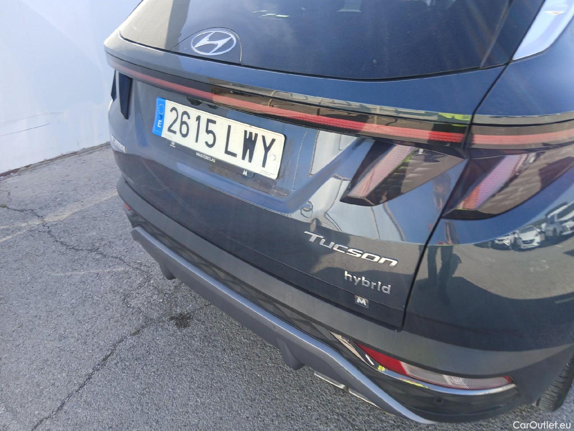  Hyundai  Tucson HYUNDAI  / 2020 / 5P / todoterreno 1.6 TGDI 169kW HEV Tecno Auto 2C #28