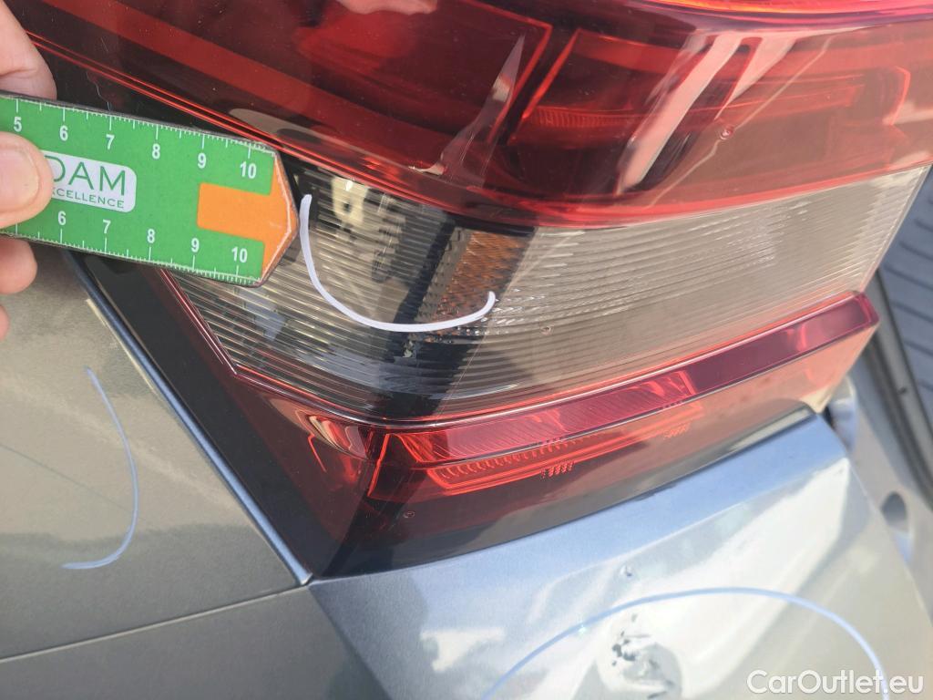  Nissan  Juke NISSAN  / 2019 / 5P / crossover DIG-T 84 kW (114 CV) DCT 7 V N-Connecta (AC2) #52