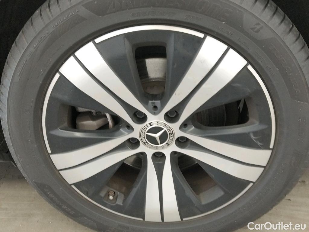  Mercedes  C-Klasse MERCEDES-BENZ Clase C 200 Estate 204 CV #21
