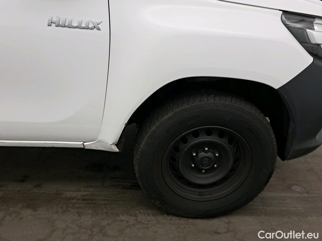  Toyota  Hilux TOYOTA  / 2016 / 4P / pickup 2.4 D-4D Cabina Doble GX #12