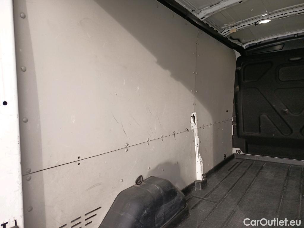  Ford  Transit FORD  / 2013 / 4P / furgón 350 96kW L3H2 Van Trend FWD MHEV #70