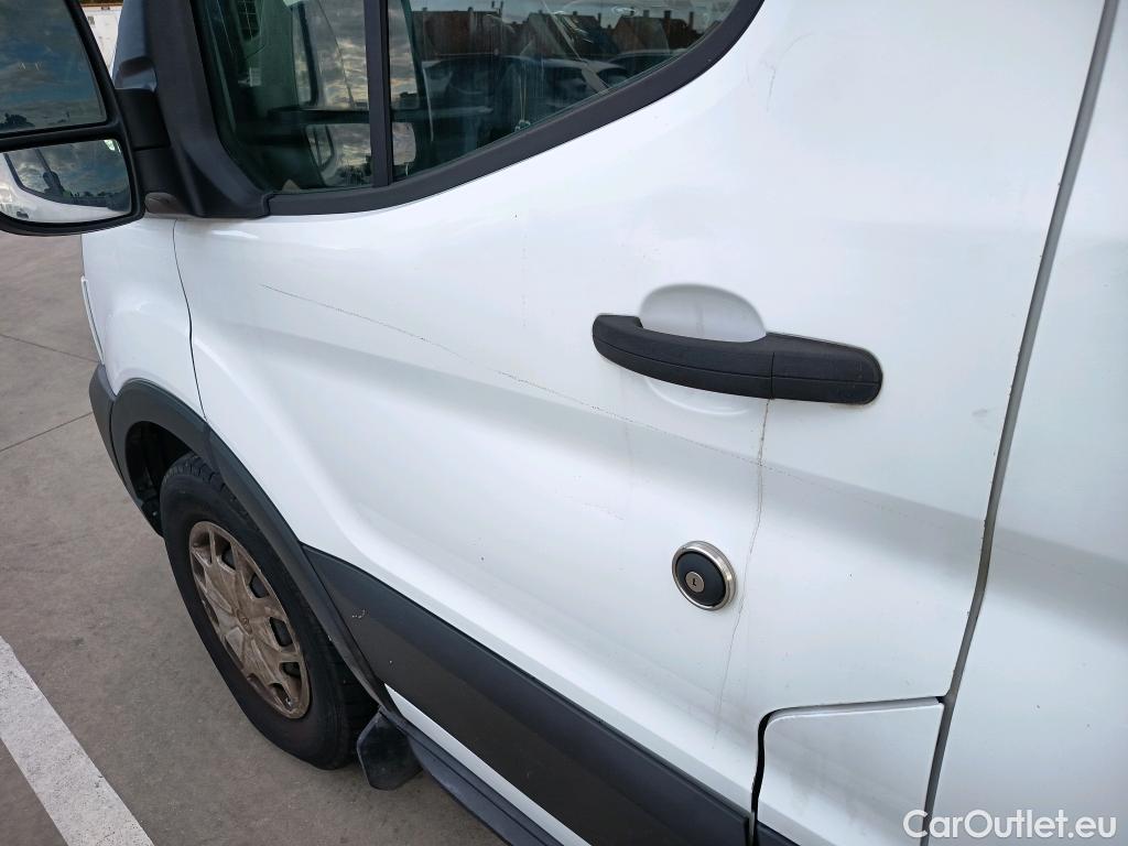  Ford  Transit FORD  / 2013 / 4P / furgón 350 96kW L3H2 Van Trend FWD MHEV #51